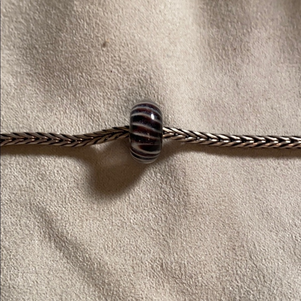Grey Wolf Trollbead
